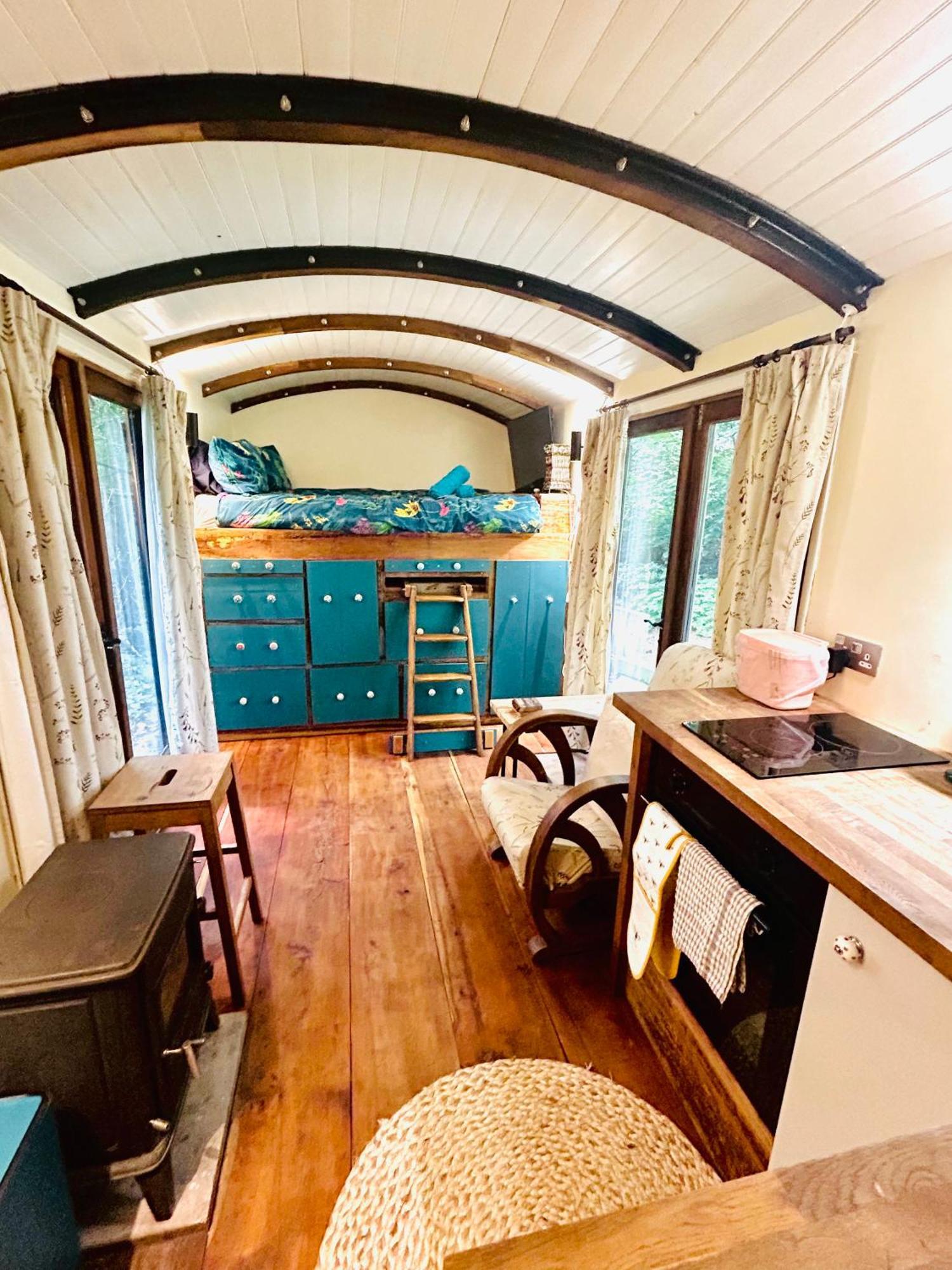 Vila The Railway Carriage - Blue Glasbury Exteriér fotografie
